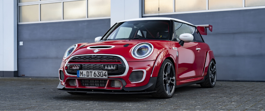 2022 Mini John Cooper Works 24h Nurburgring Race - Front Angle