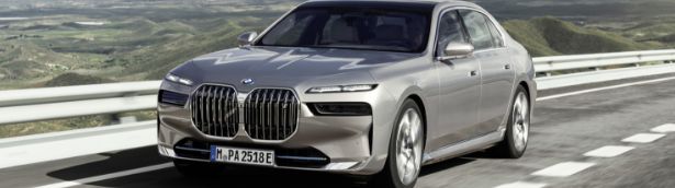 2023 BMW 7 Series: Automotive luxury and innovations for the digital era.