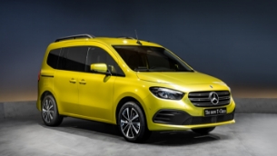 mercedes benz t-class: the premium-small van for active lifestyles