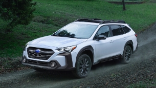 Subaru debuts refreshed 2023 Outback SUV