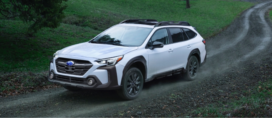 2023 Outback SUV - Side Angle