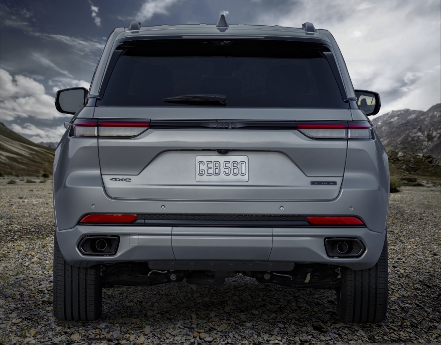 Jeep Grand Cherokee 4xe 30th Anniversary - Rear