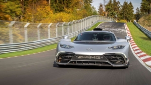6:35.183 min: mercedes-amg one is number 1 on the nürburgring-nordschleife
