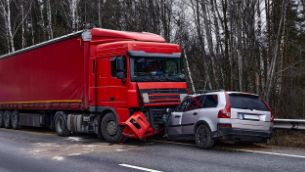 what steps are involved in the truck injury claim process?