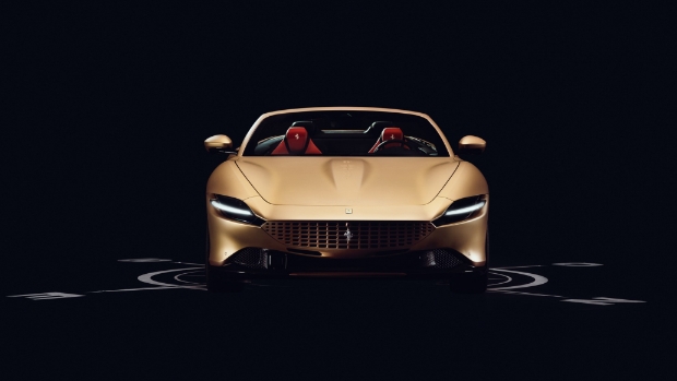Ferrari Roma Spider Tailor Made