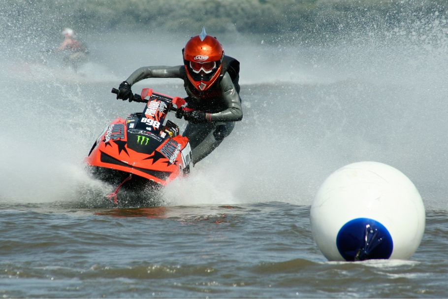 why-watercraft-adventures-are-the-new-weekend-obsession